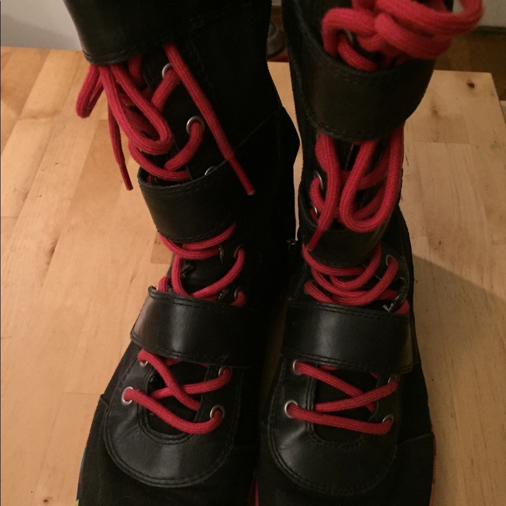 UGGs Pre-Production Sample, RARE, s.7